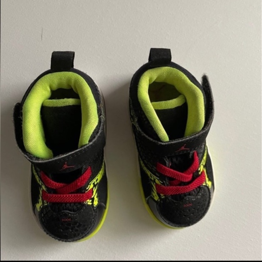 NIKE JORDAN BASKETBALL SHOES Toddler‎ size 4C - Picture 6 of 6